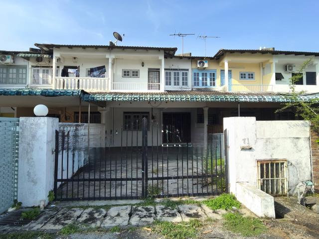 Sri Ampang 18x93 Super Long Double Storey House