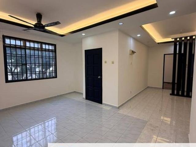 Sri Awana Townhouse