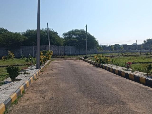 Sri Balaji Projects 200 Sq. Yd. Plot in Kothur Hyderabad Listing ID: #10144