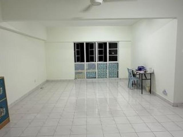 Sri Emas