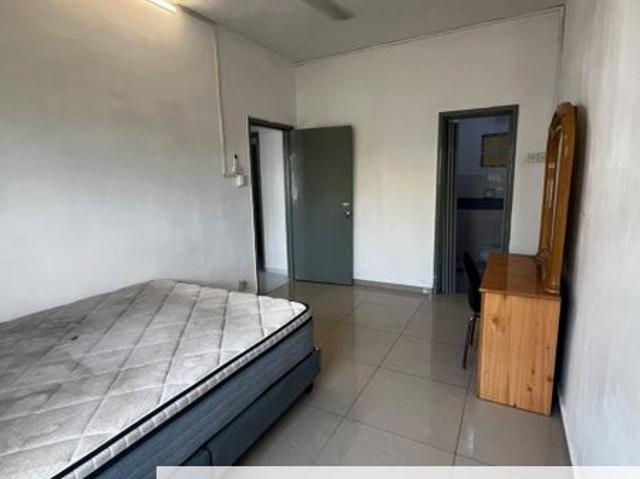 Sri Kenari Apartment