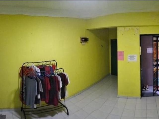 Sri Kenari Apartment