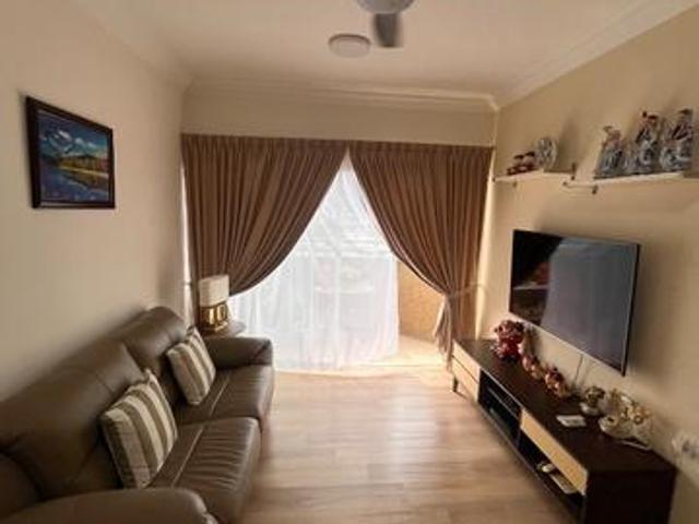 Sri Kristal Corner Lot For Sale