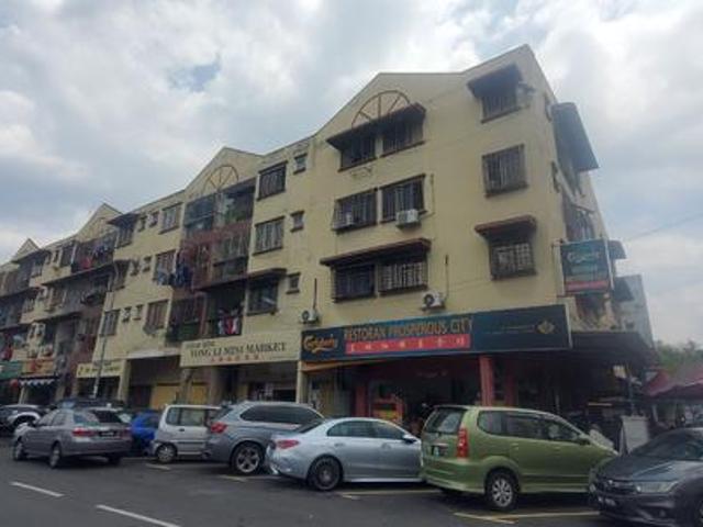Sri kuching apartment jalan selingsing