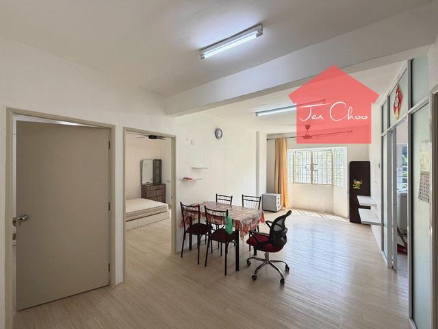 Sri Impian apartment 800sf corner 1 carpark near farlim market airitam