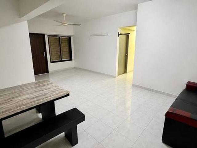 Sri Impian Apartment Farlim Corner renovated 100 loan cash back