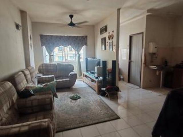 Sri Impian Apartment Reno Tiles Flooring 3Bedrooms 1Covered Carpark