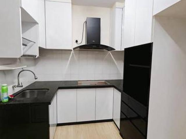 Sri Impian Timber Floor Nice Kitchen 1 Car Park