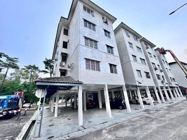 SRI INTAN APARTMENT BDR SERI ALAM LEVEL 4 Below market FULL LOAN