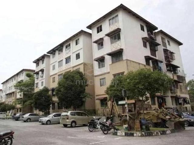Sri Indah Apartment Seri Kembangan For Sale