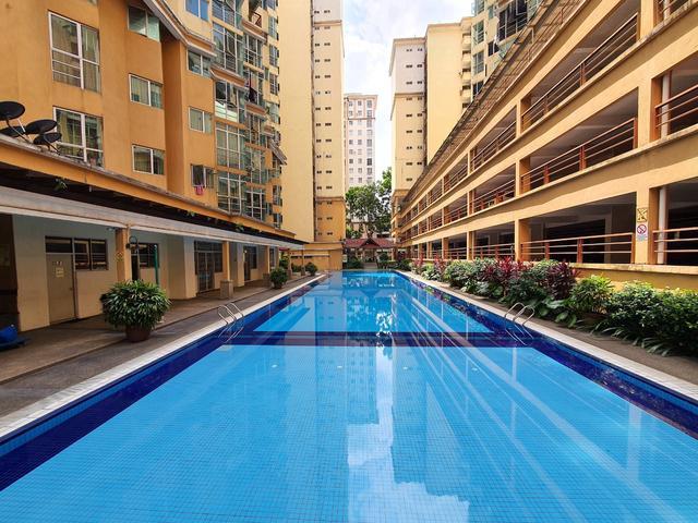 Sri Jati 2 condo Jalan Old Klang road Klang Lama Unfurnish 2 car park