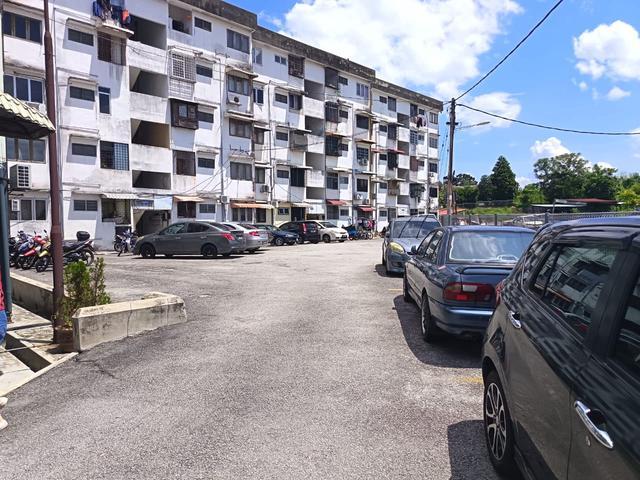 Sri Jelok Apartment at Kajang Selangor For Sale