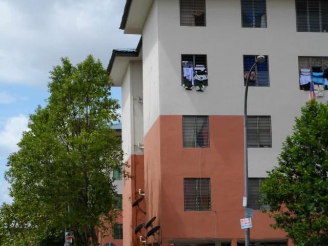 Sri Lanang, Taman Desa Tebrau, Tebrau
