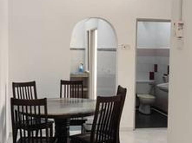 Sri Mayang Apartment Near Megarise Mall and Paradigm Mall For Sale