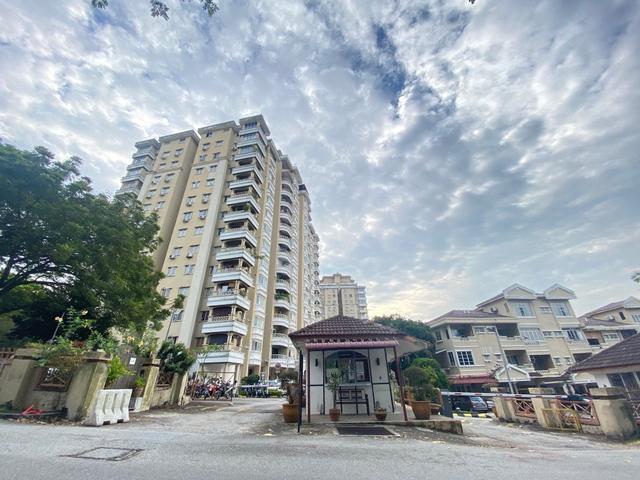 Sri Mahligai Condo 3 Bedrooms for rent at Seksyen 9 Shah Alam