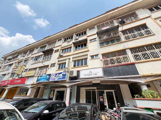 Sri Manja Square 1 Shop Apartment For Sale