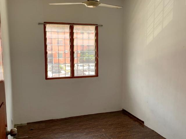 sri meranti, flat