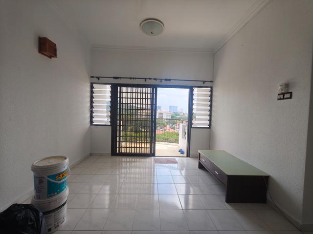 Sri Saujana Condominium Sungai Dua USM for Sale