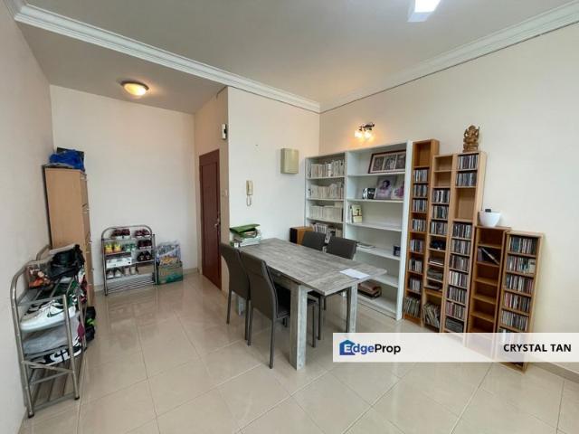 Sri Samudera Seaview Residence Suites
