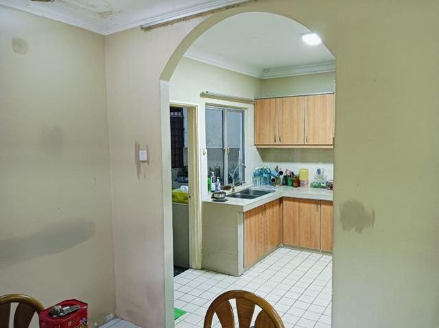 Sri Suajaya Condo 4r2b 1083sf pfurnished sentul