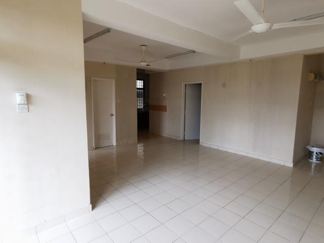 sri palma villa condominium for sale