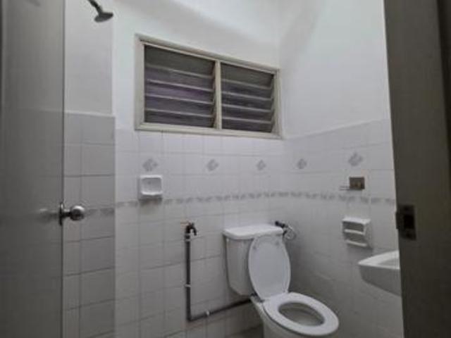 Sri Petaling 25 storey Terrace Fully Gated Guarded
