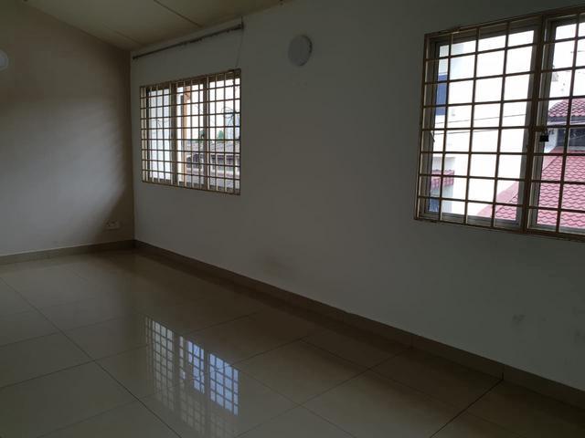 Sri petaling 2 storey terrace house