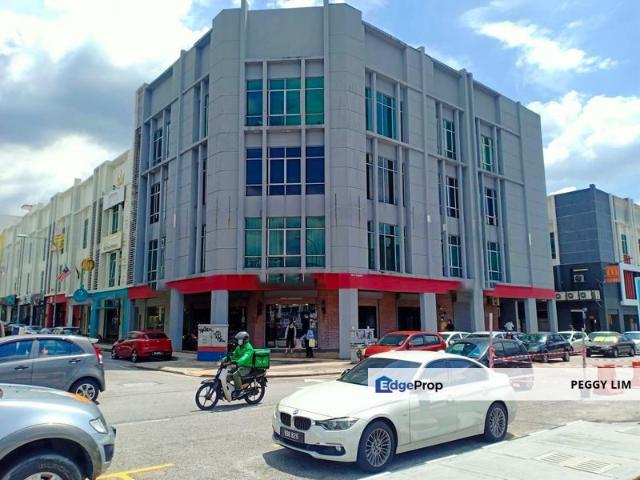 Sri Petaling, Kuala Lumpur @ 4 Storey Corner Shop Ground Floor Unit for Rent