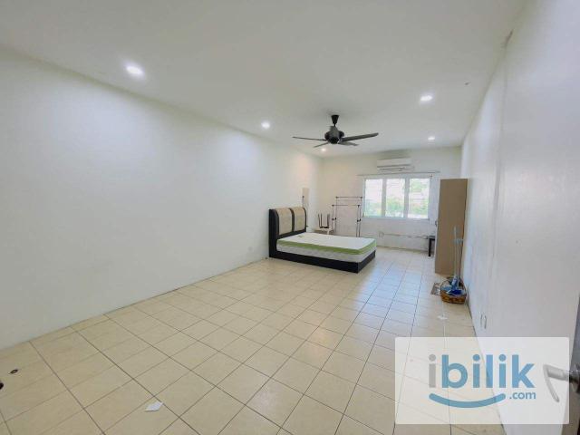 SRI PETALING room walking distance to Commercial hub radin Bagus