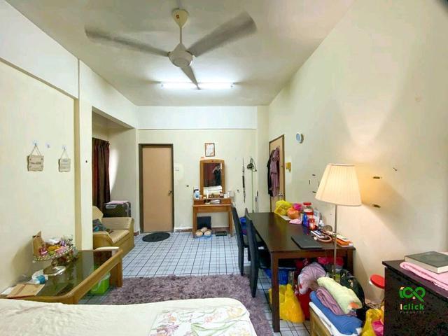 Sri PermataSeksyen 9 Shah Alam Corner lot 1065sf gud investment