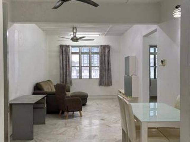 Sri Pinang Bandar Puteri Puchong Wawasan Top Floor PF Below market