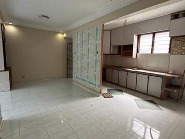 Sri Putra Apartment Level 2 Bandar Putra Kulai Full Loan First Home