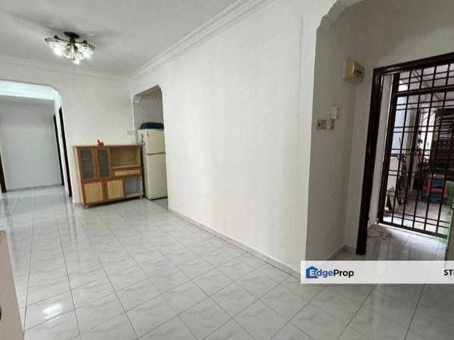 Sri Putra Apartments
