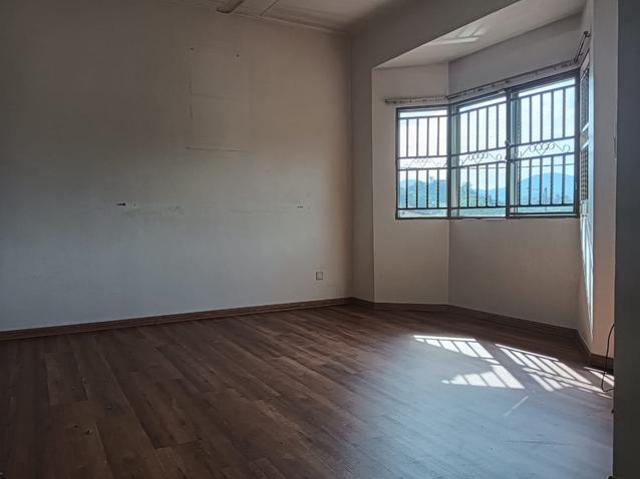 Sri Pulai 3 Sikamat Seremban 2 Sty house 4Bed3Bath full tiles impian