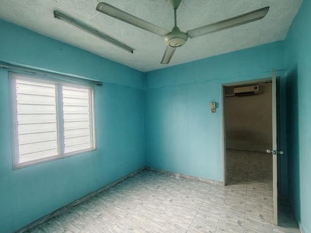 Sri Rakyat Apartment
