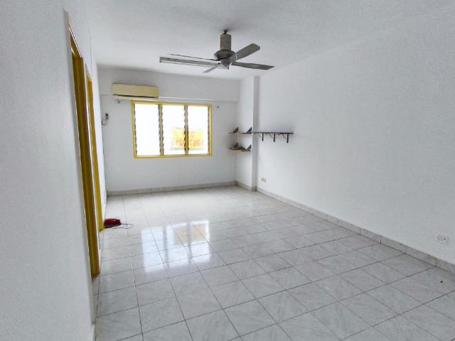 sri rakyat apartment, apartment