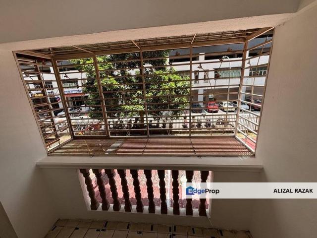Sri Ria Apartments