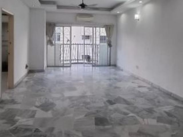 Sri Tanjung Apartment
