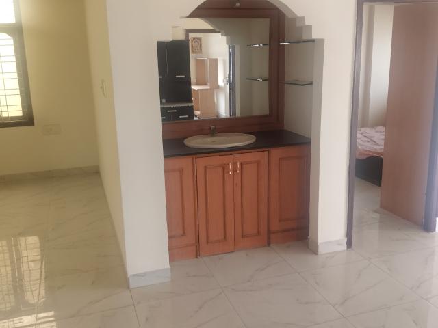 Srinis Viviana 3 Bedroom 1680 Sq. Ft. Apartment in Sarjapur Road Bangalore Listing ID: #9380