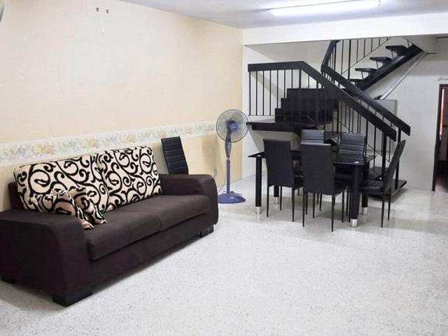SS15 2 Storey Terrace House 2150 Sf 7r 4b In Subang Jaya for Sell