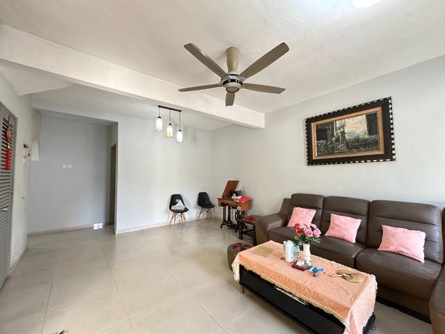 SS17 Subang Jaya 24x70 Double Storey Freehold Terrace House