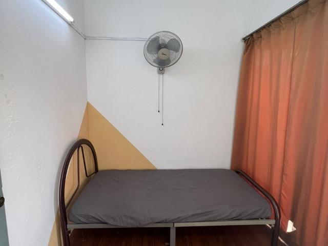 Ss2 comfortable single room @ ss2 move in immediately!