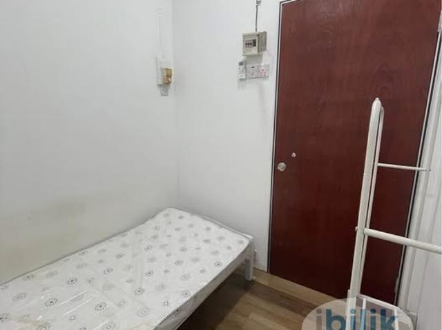 Ss2 low budget single room for rent move in immediatelytrusted agent