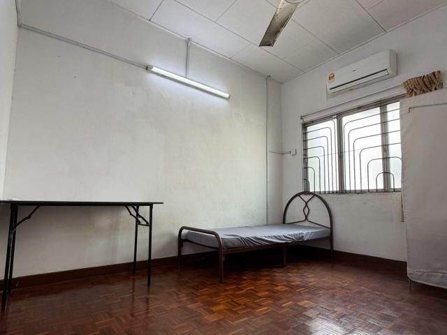 SS2, Petaling Jaya | Prime Spot | Food & Convenience All Around