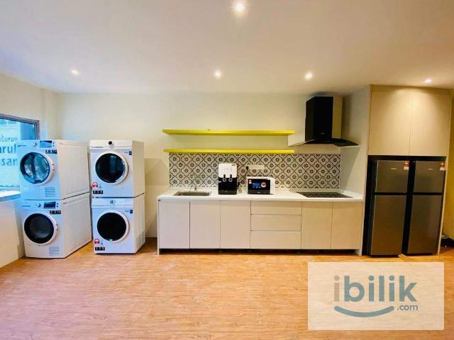 SS3 private toilet co living concept single room and queen bed roomlow deposit n zero deposit immediately move in