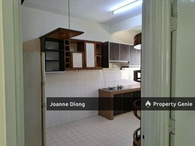SS7/30 Kelana Jaya Double Storey Terrace House