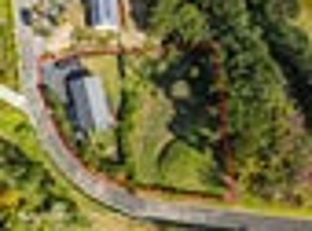 Sweet & Cosy Inside, Big Land, Endless Options!