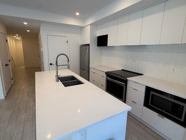 SWITCH Bloc 2 Bed 1.5 Bath [object Promise] for Rent