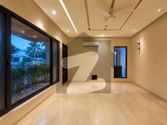 Swimming Pool Elegant House Is For SALE F 7