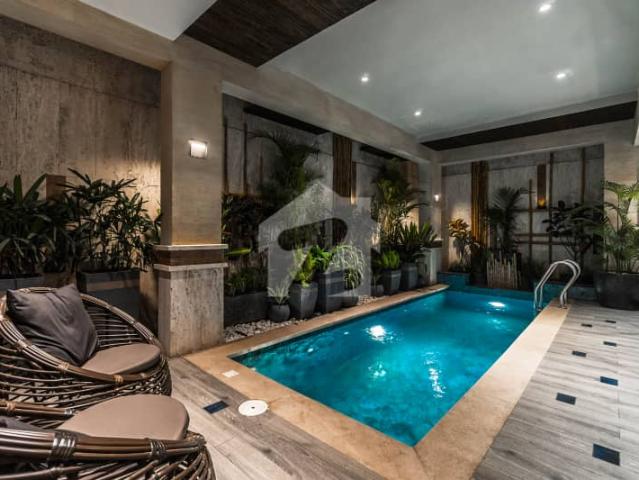 Swimming Pool Full Basement 1Kanal Top Notched Luxury House